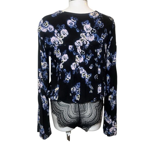 Free People Intimately Black Floral Forties Feels Bell Sleeve Bodysuit XS/TP - Picture 2 of 9